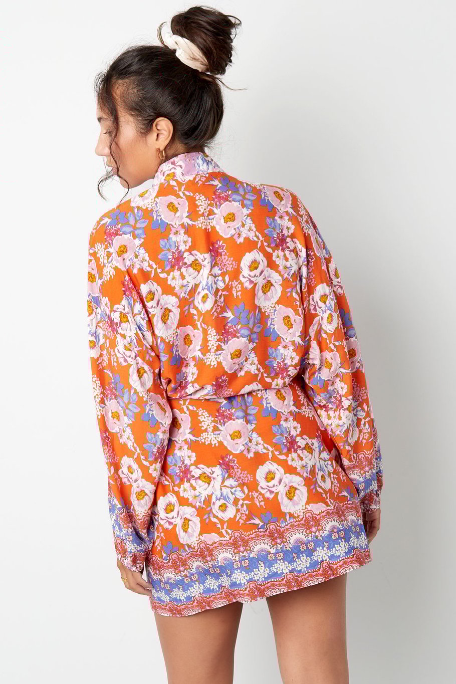 Kimono corto flores naranjas - multi Imagen6